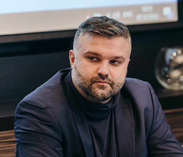 ОЛЕГ ПОДОЛЬСКИЙ